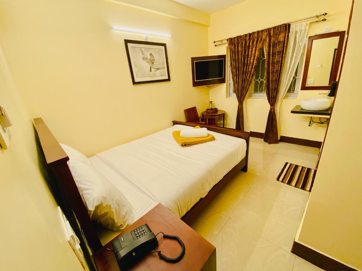 Aakash Rooms And Cottages, Ooty Exterior photo