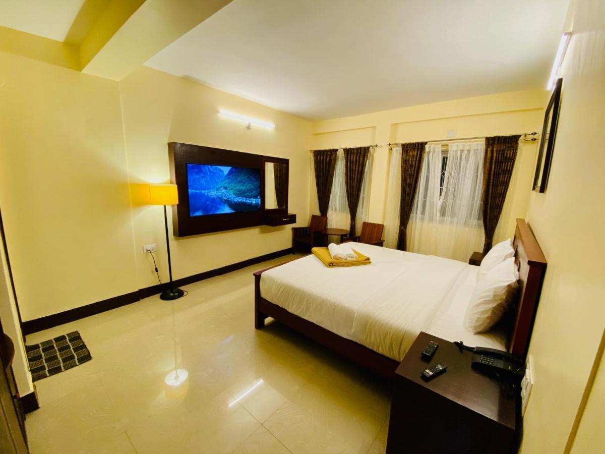 Aakash Rooms And Cottages, Ooty Exterior photo